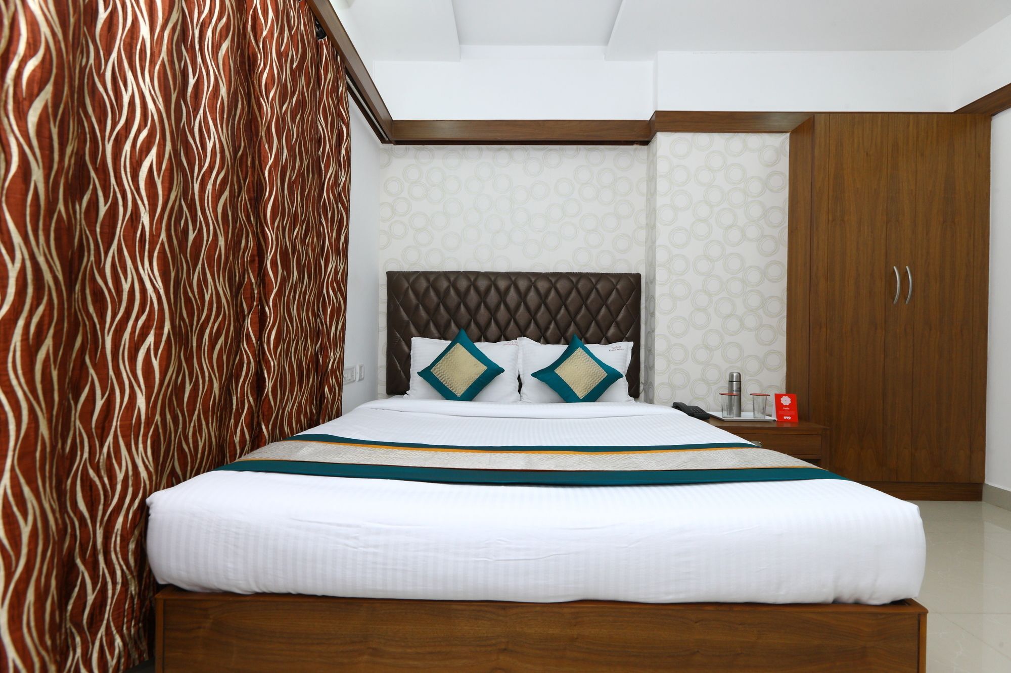 Oyo 6626 Khaleej Residency Otel Chennai Dış mekan fotoğraf